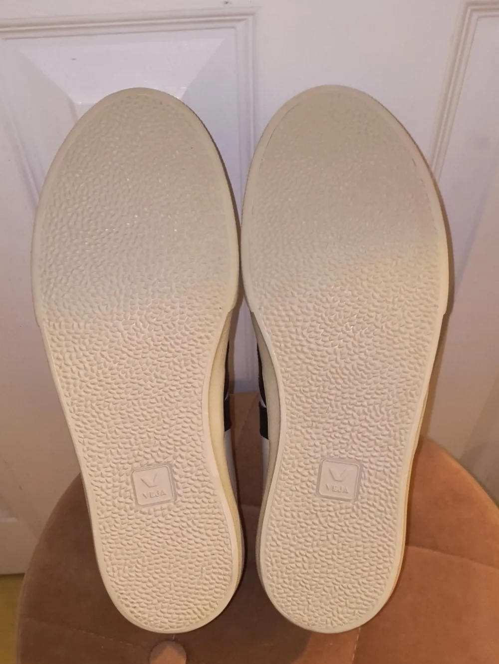 Veja esplar leather